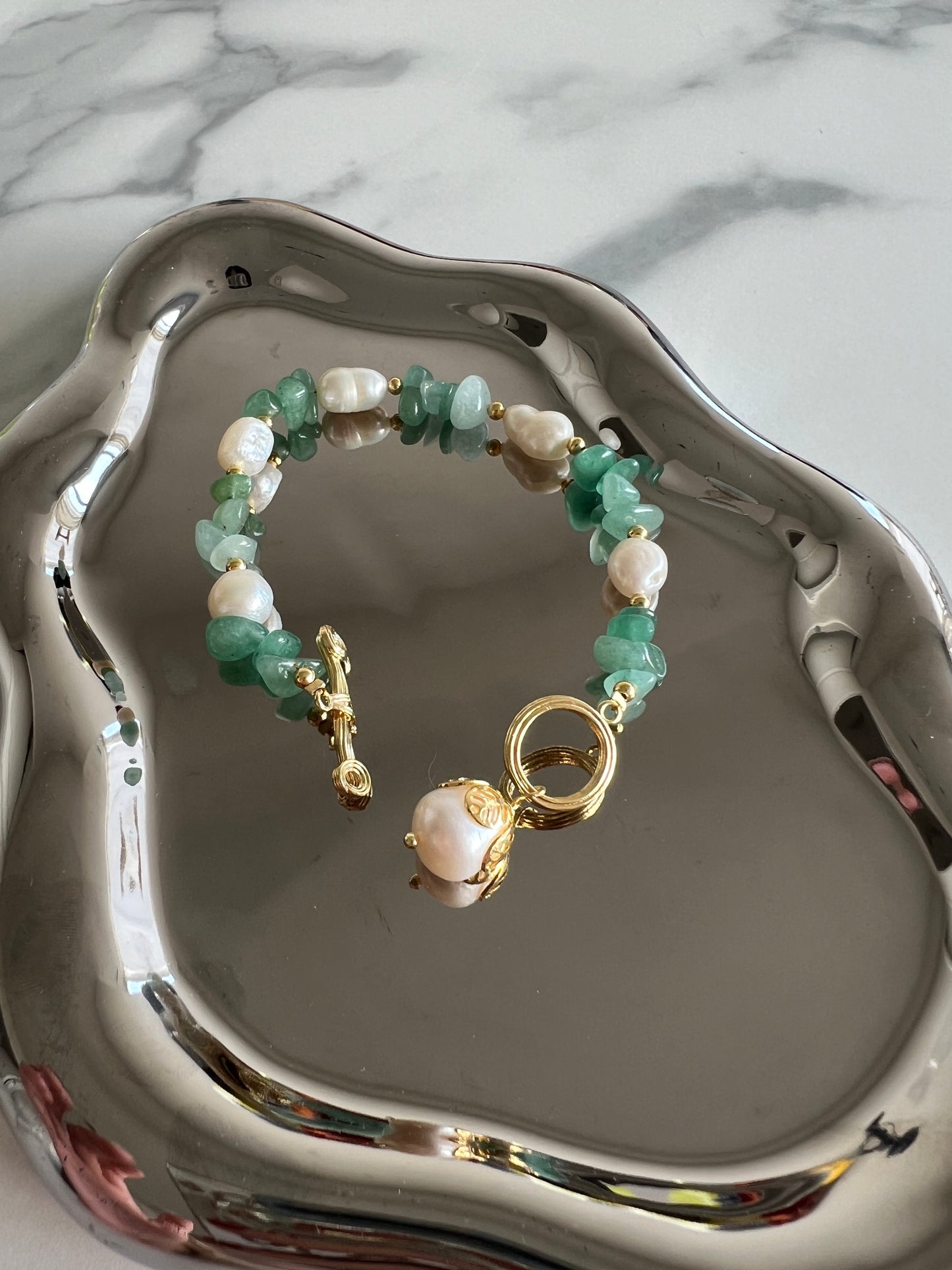 Green Stone Pearl Bracelet