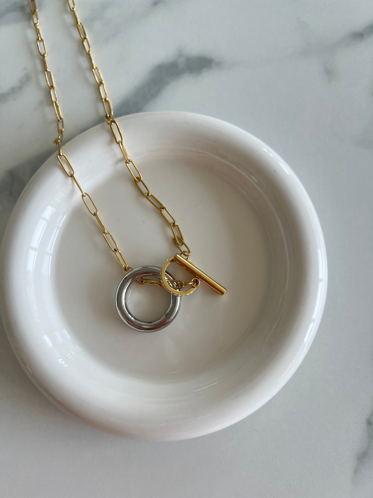 Gold Double-loop Necklace