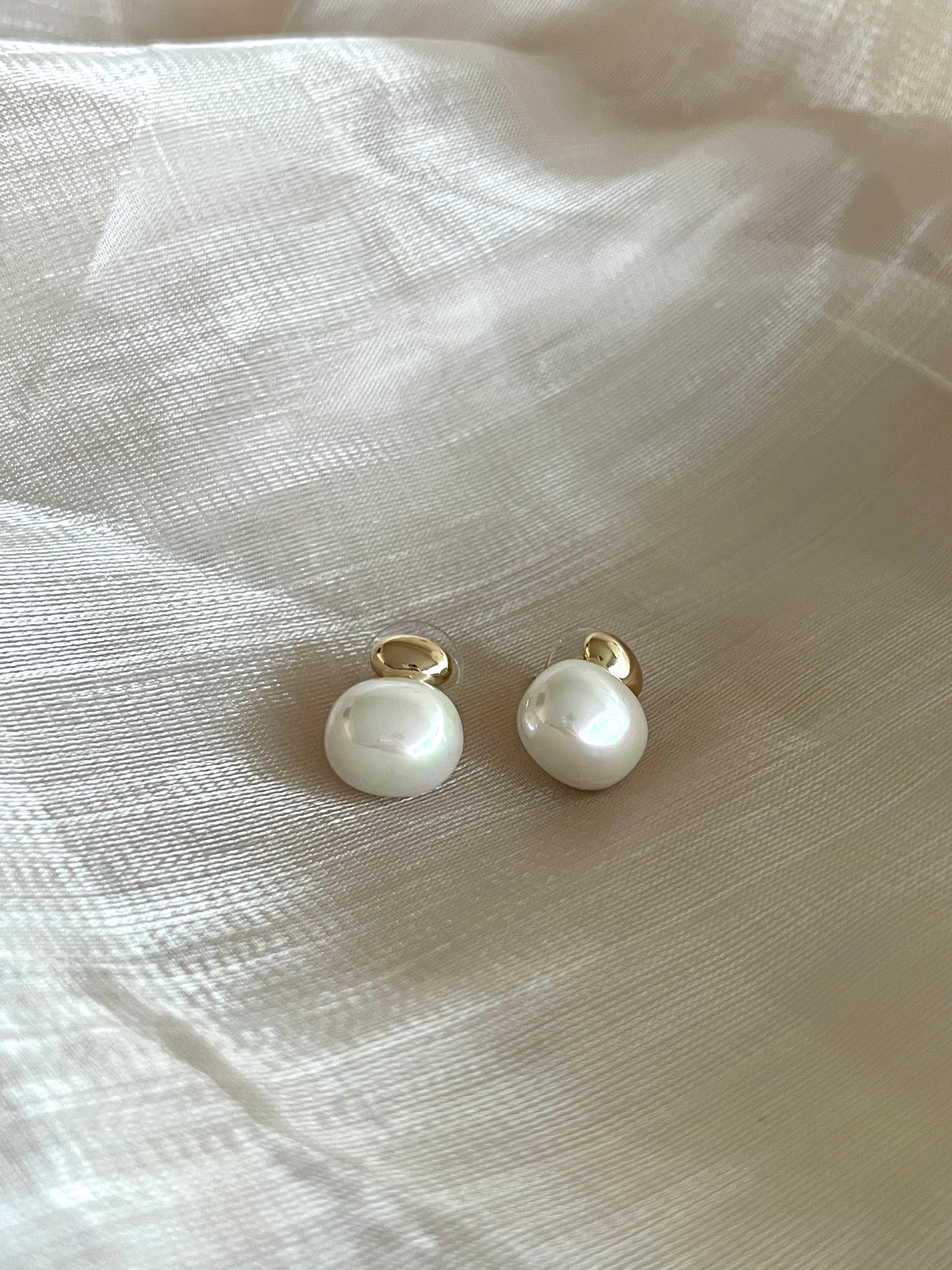 Bean Pearl Earrings