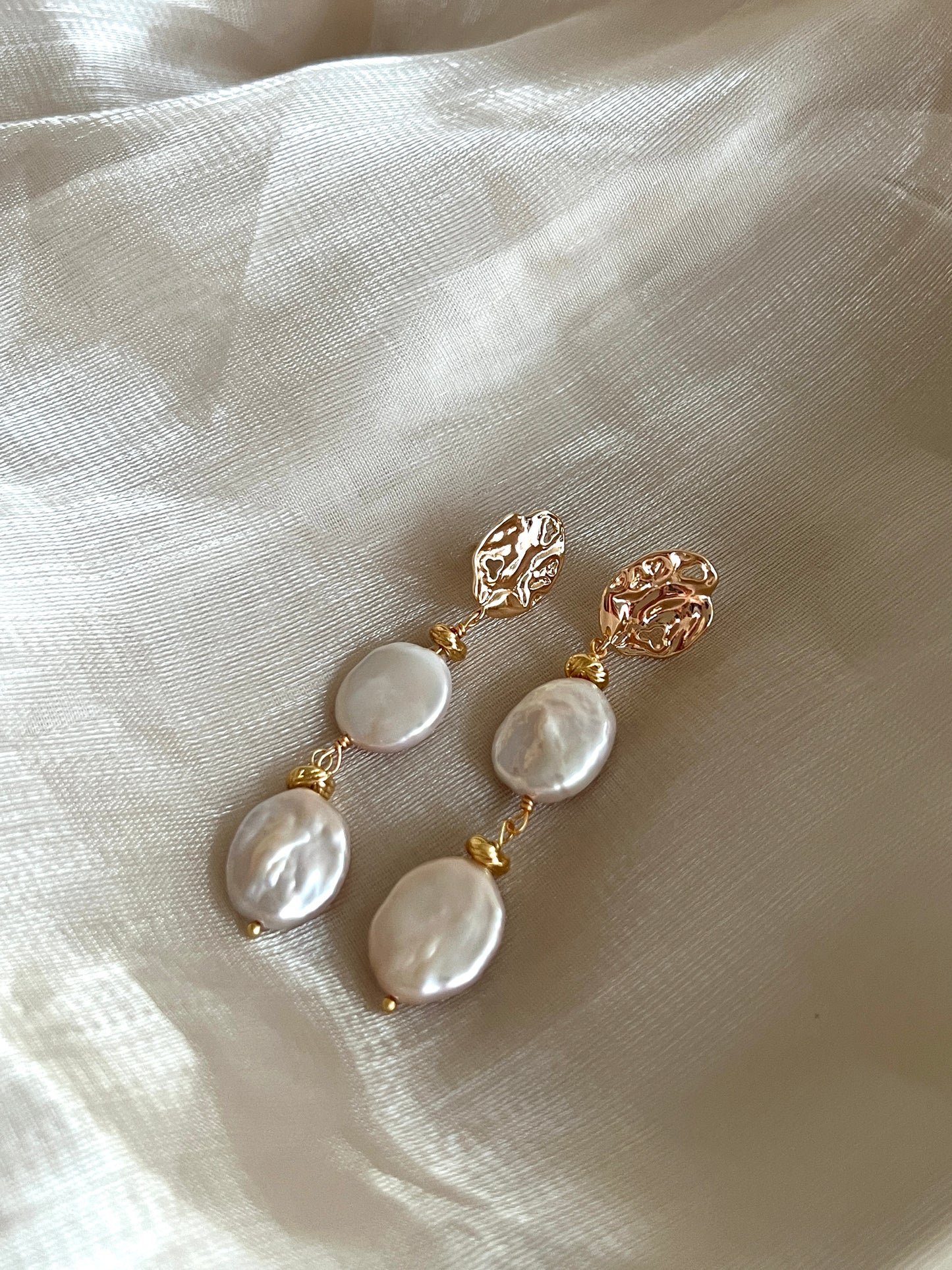 Symphony Pearl Earrings