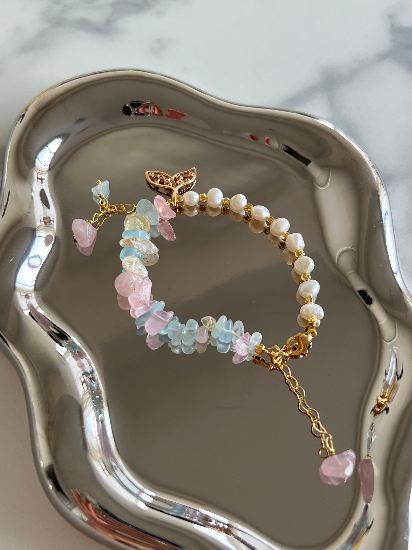 Colorful Stone Whale Tail Pearl Bracelet