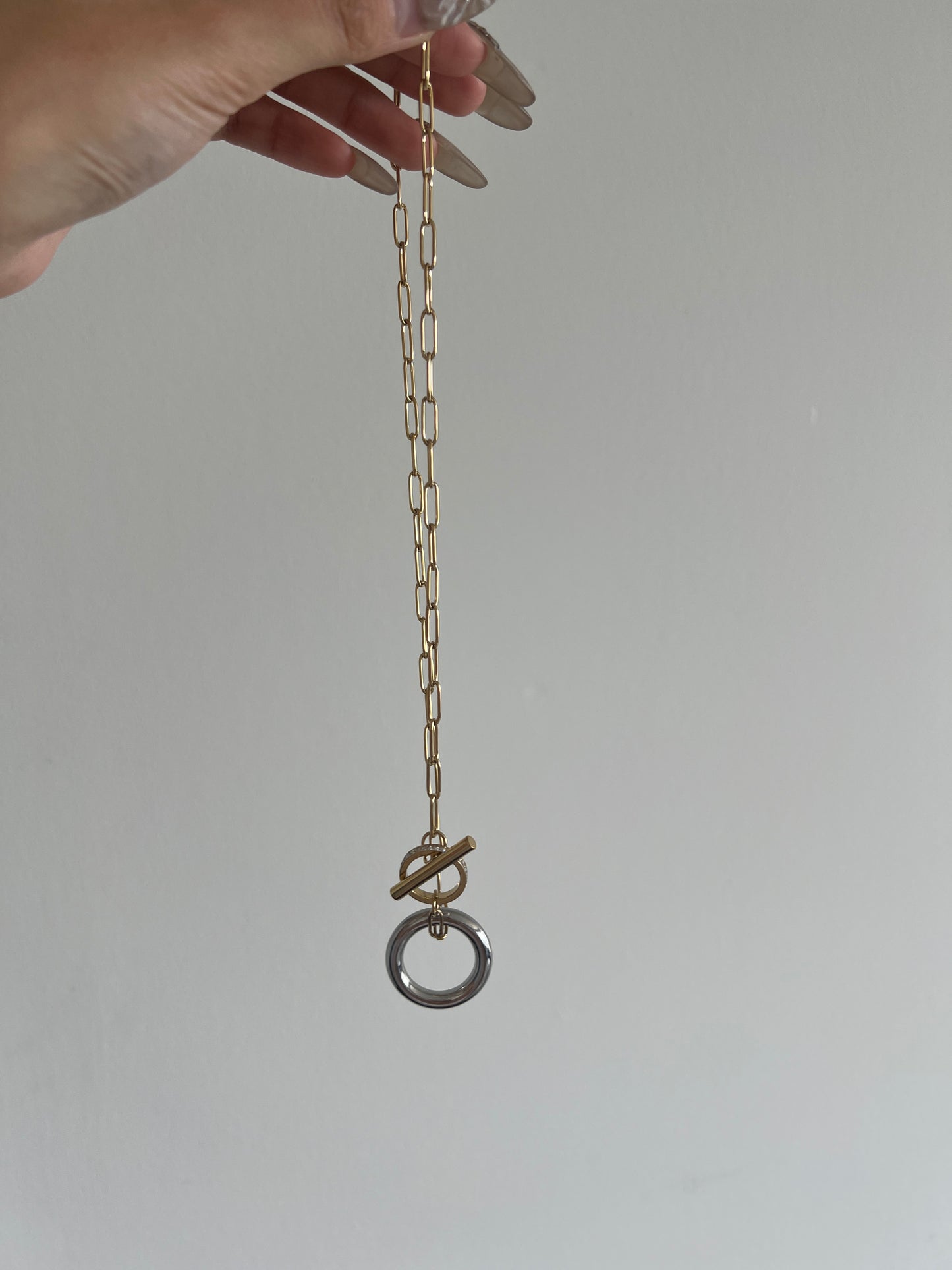 Gold Double-loop Necklace