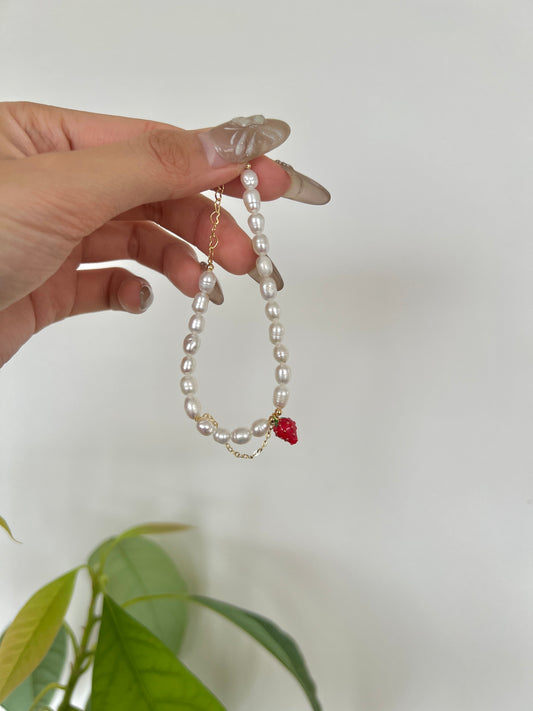 Strawberry Freshwater Pearl Bracelet