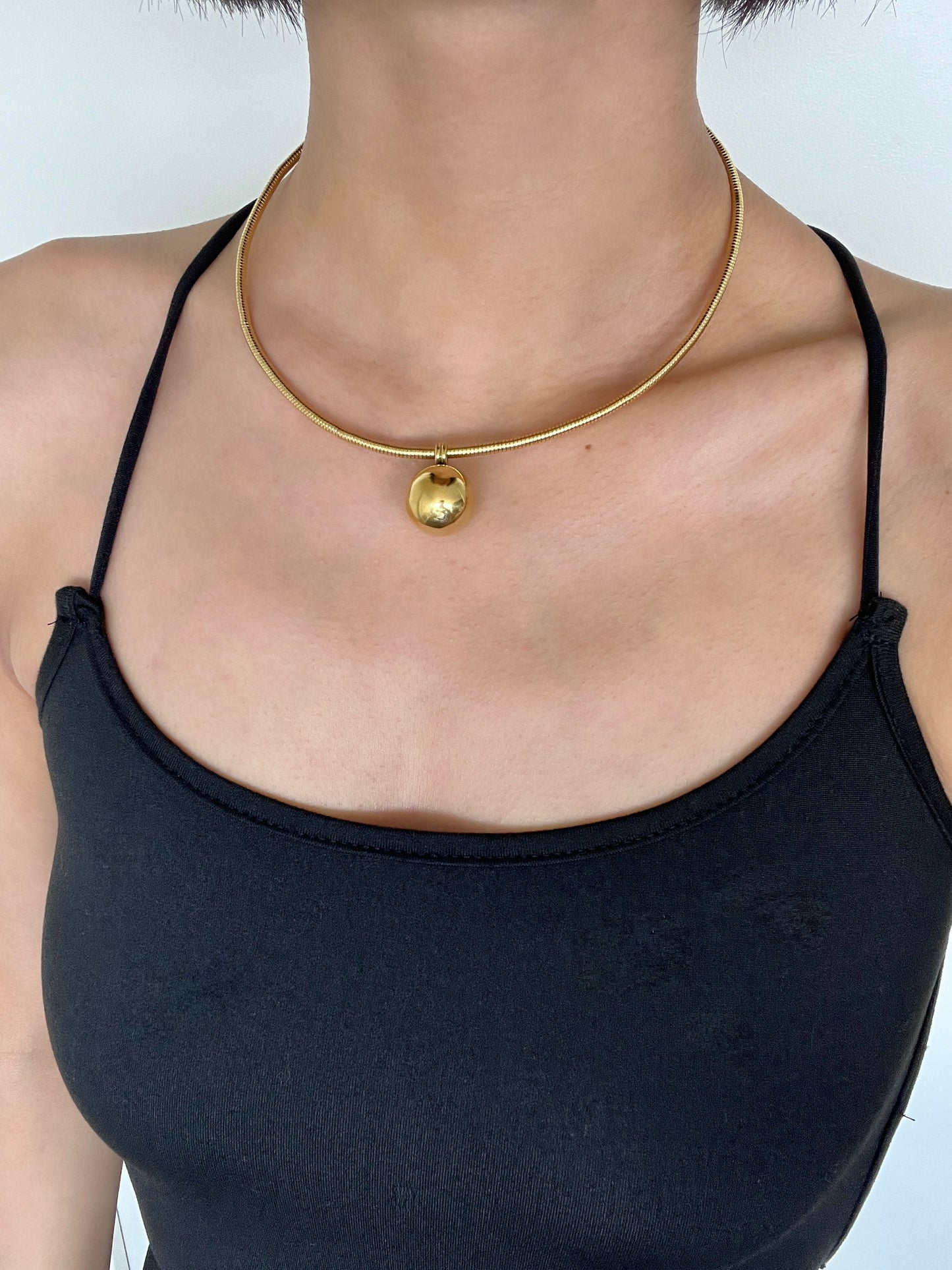 Golden Fashion Choker