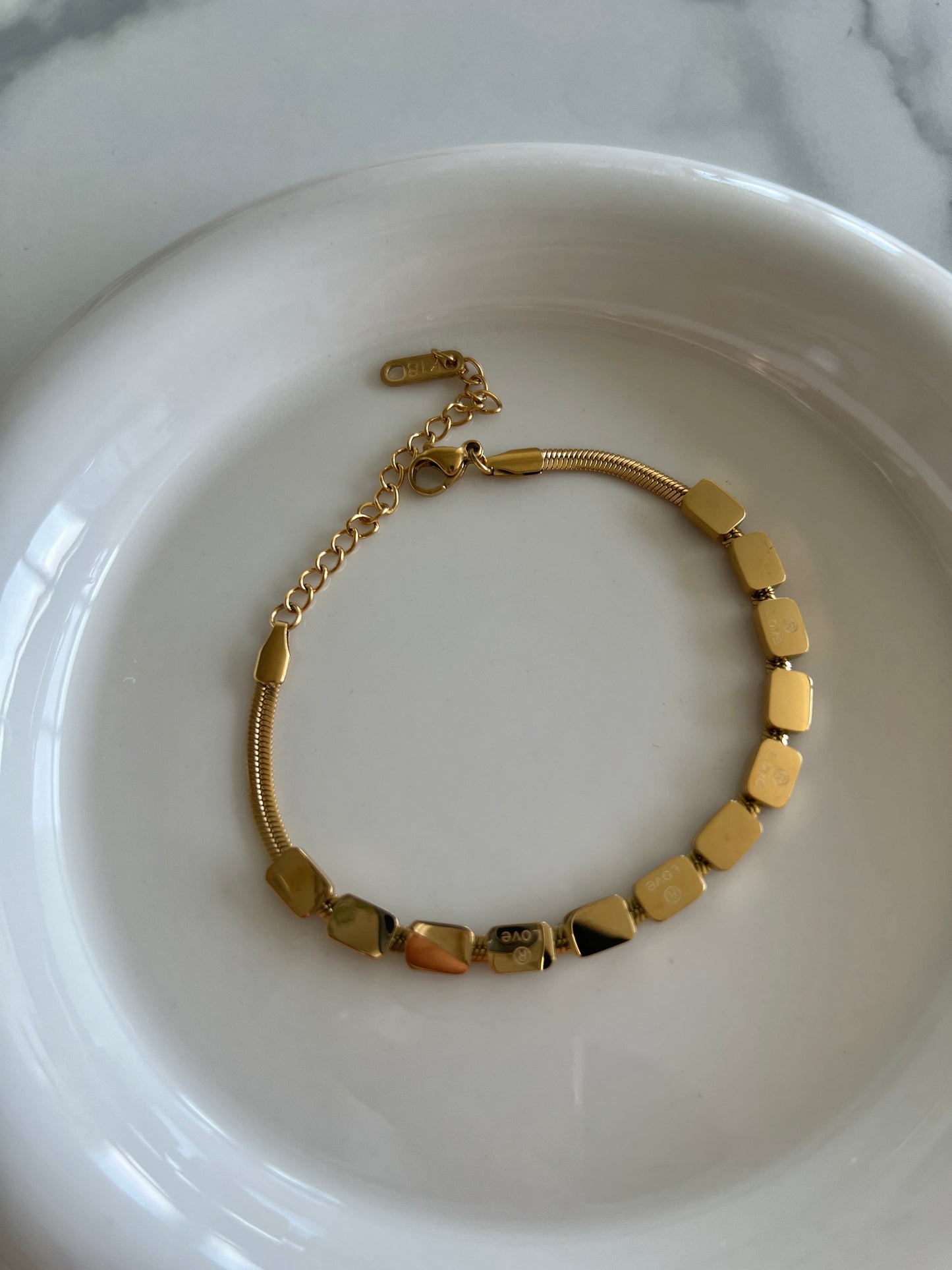 Love Golden Little Square Bracelet