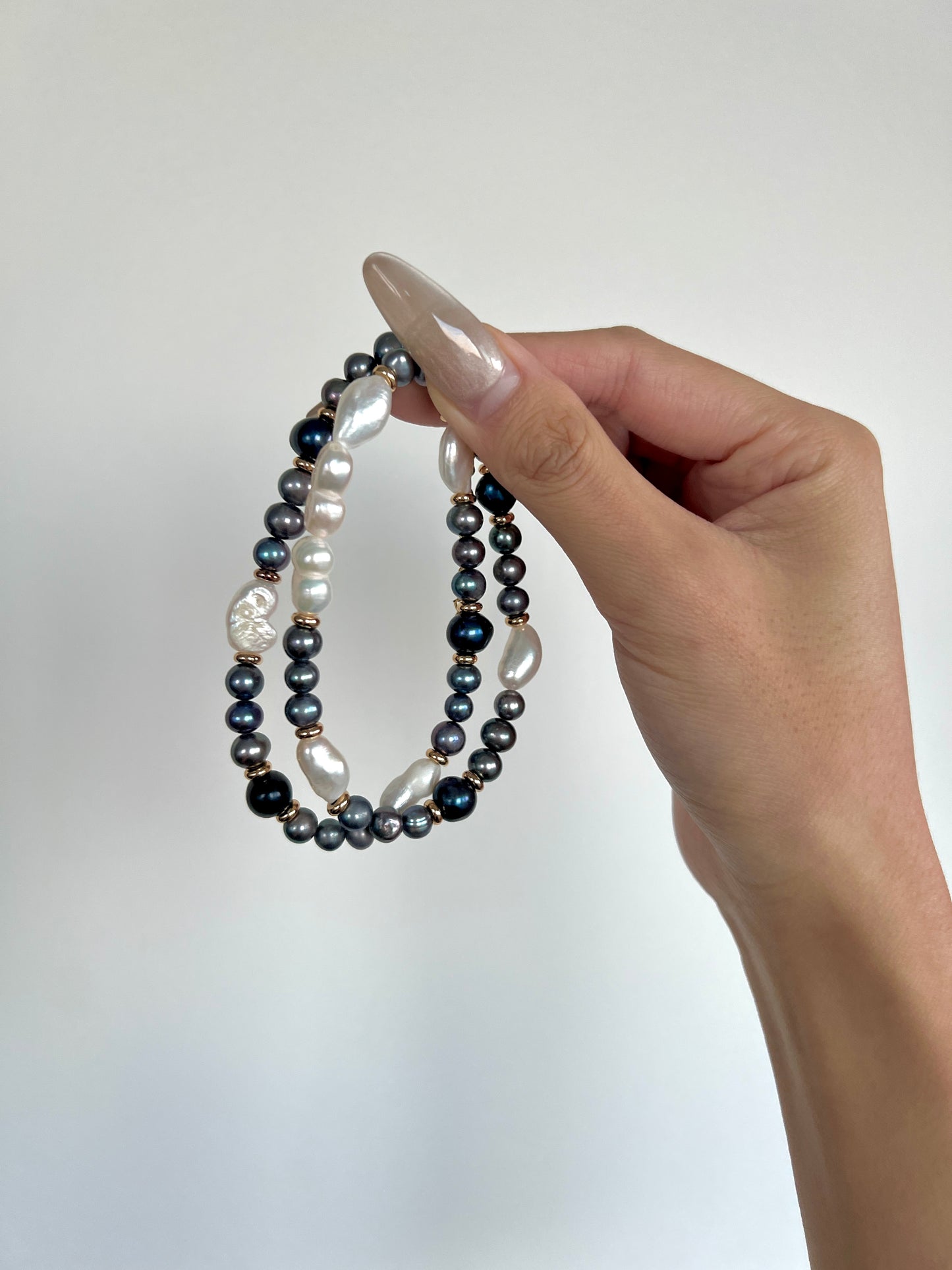 Black & Baroque Pearl Necklace