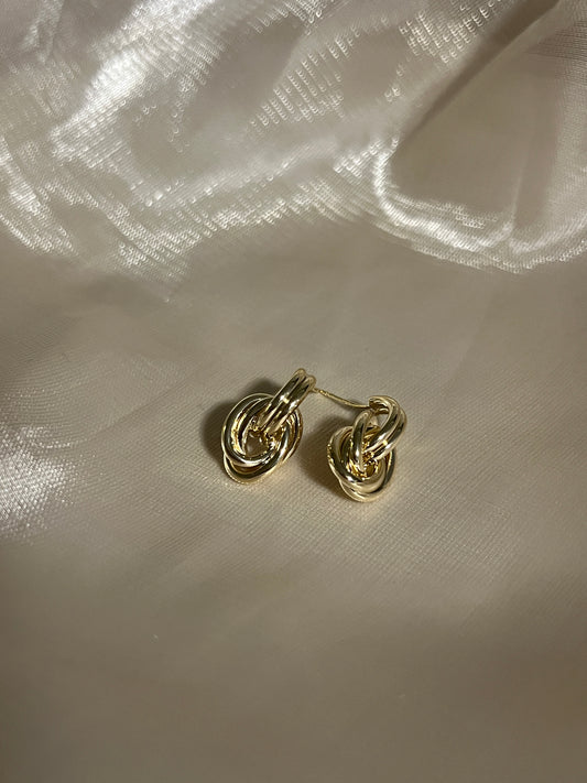 Knot Golden Earrings