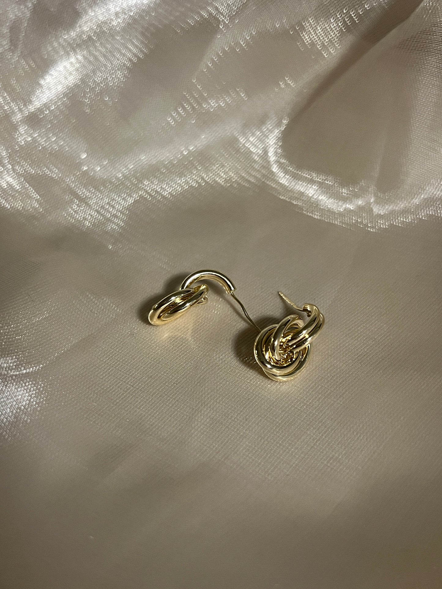 Knot Golden Earrings