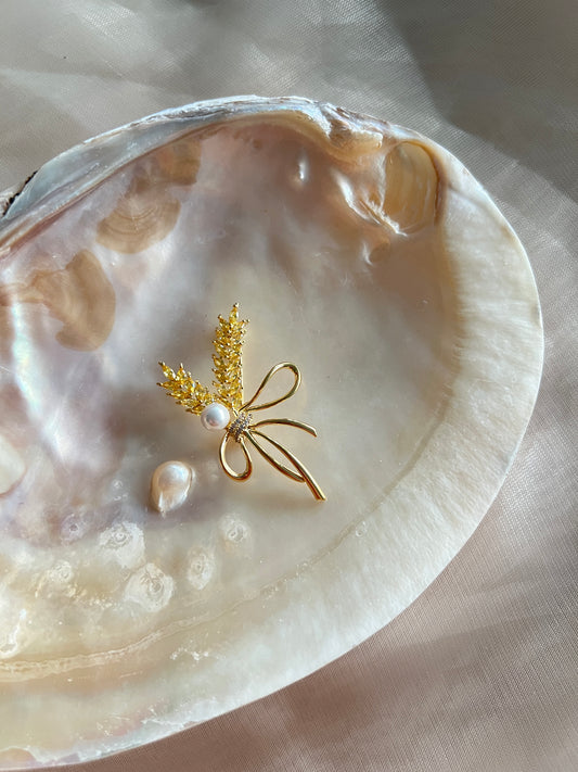 Golden Wheat Pearl Brooch