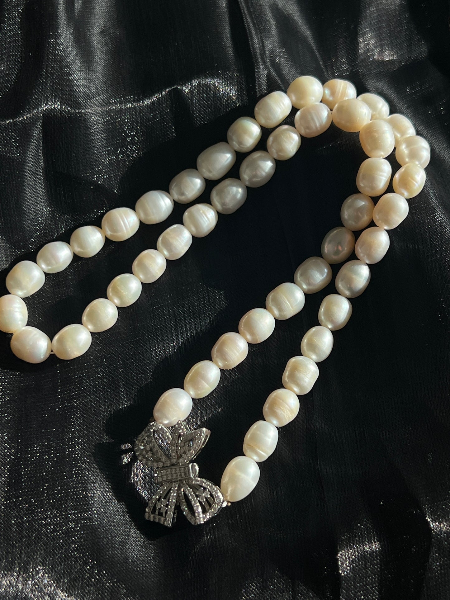 Papillon Pearl Necklace