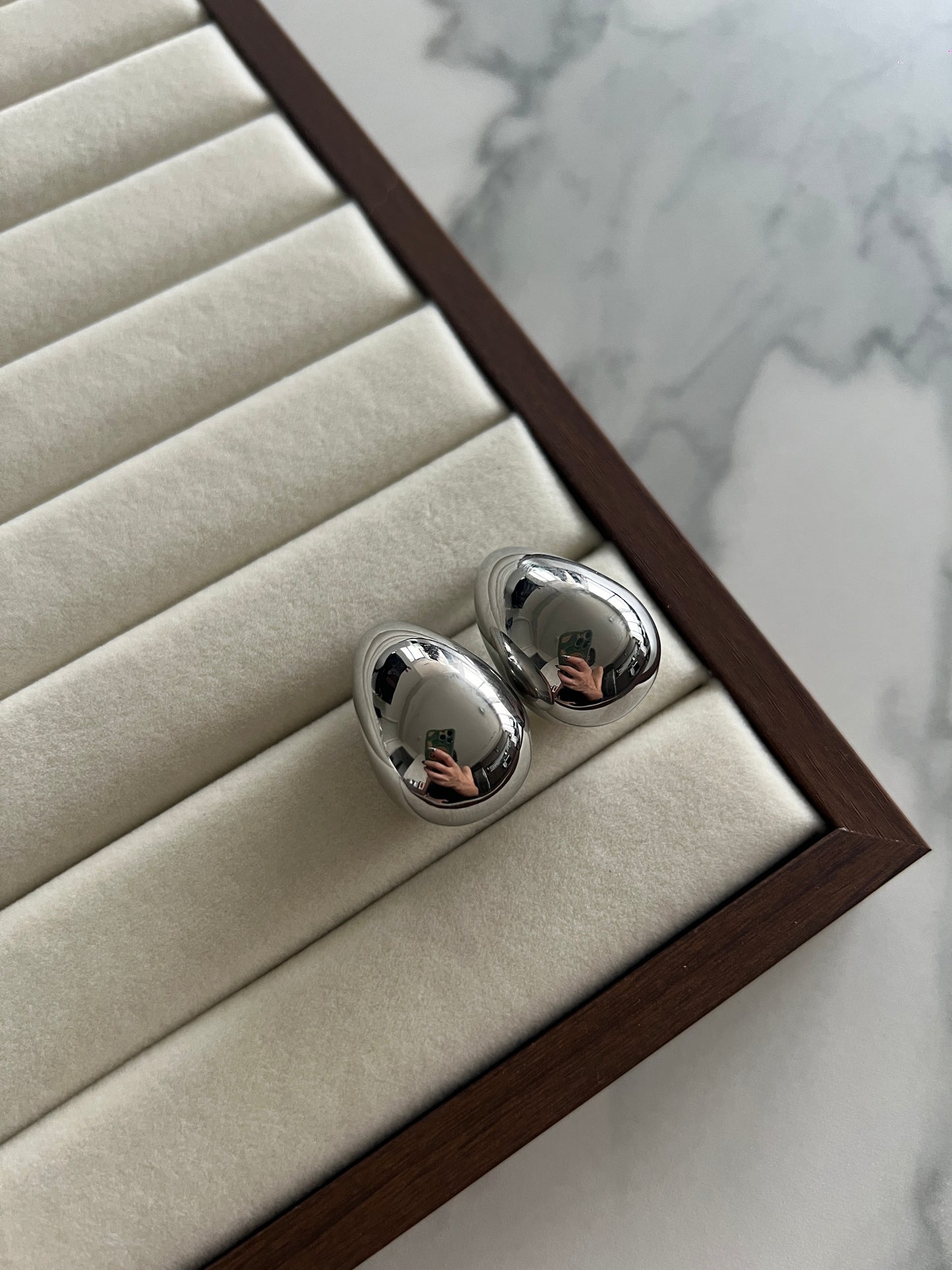 Platinum Medium Earrings