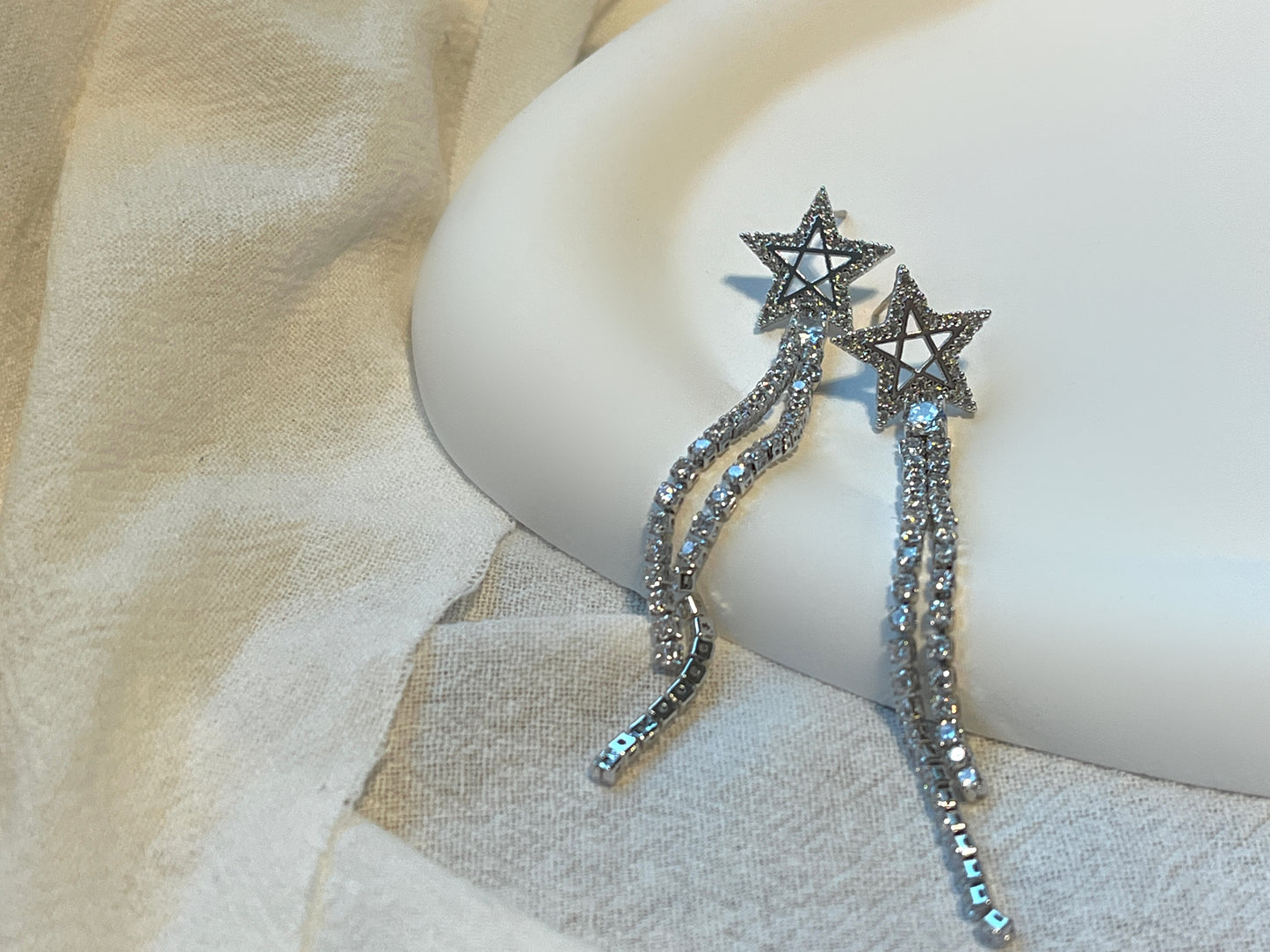 Long chain star earrings