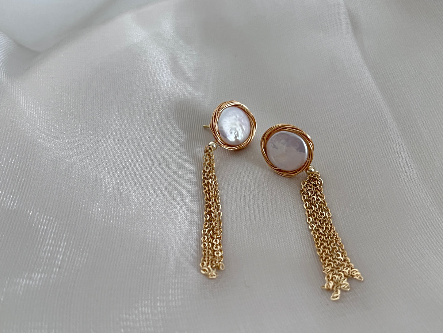 Anna pearl tassel earrings