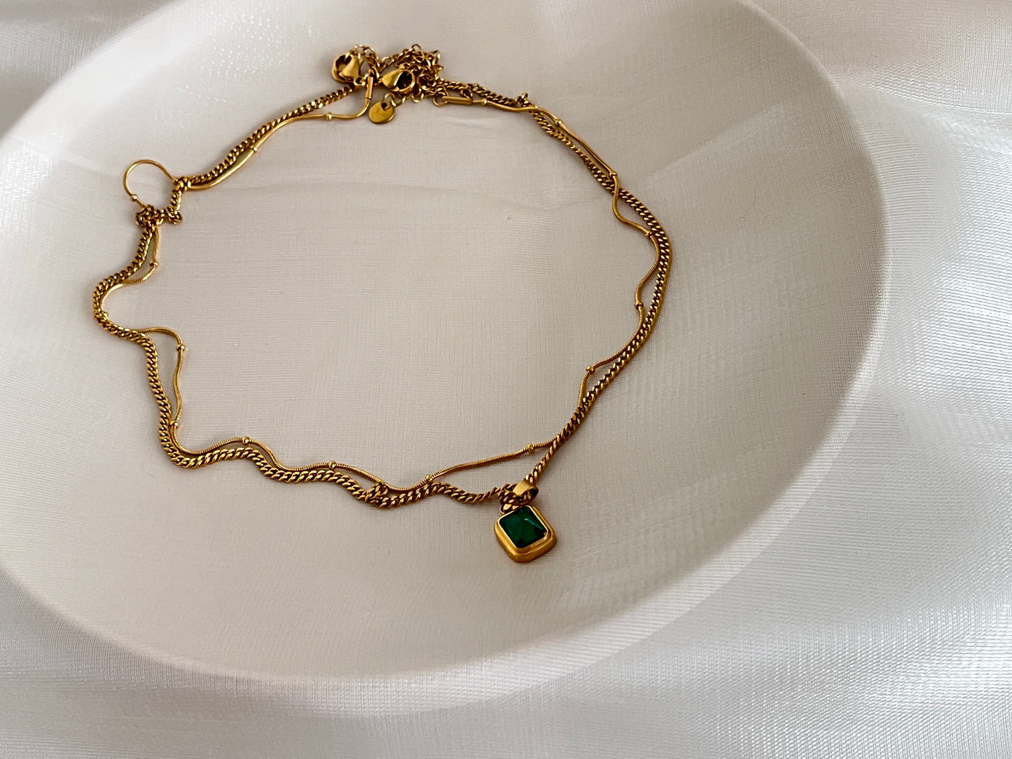 Emerald Two-layer Necklace