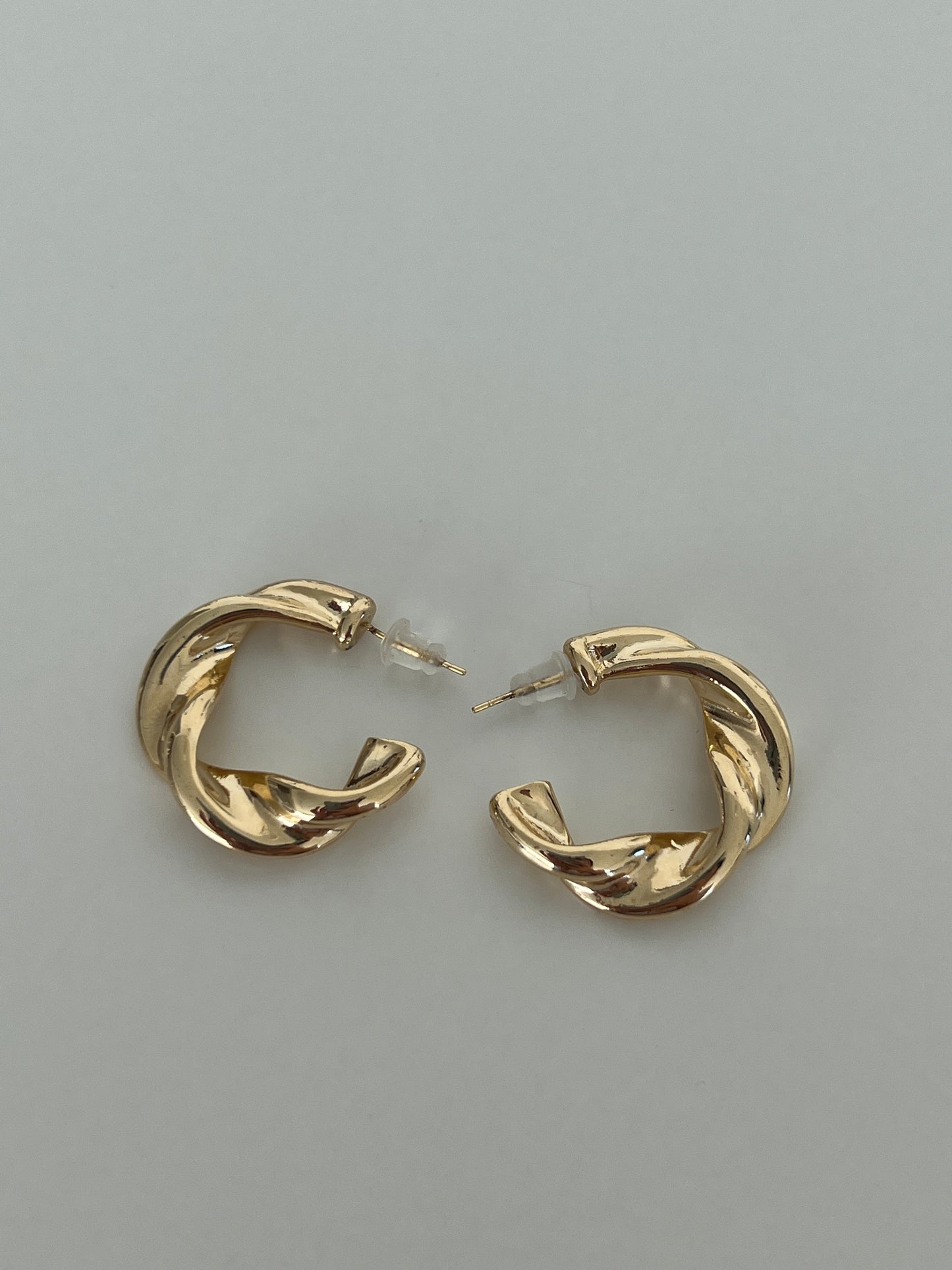 Twisted Hoops earrings