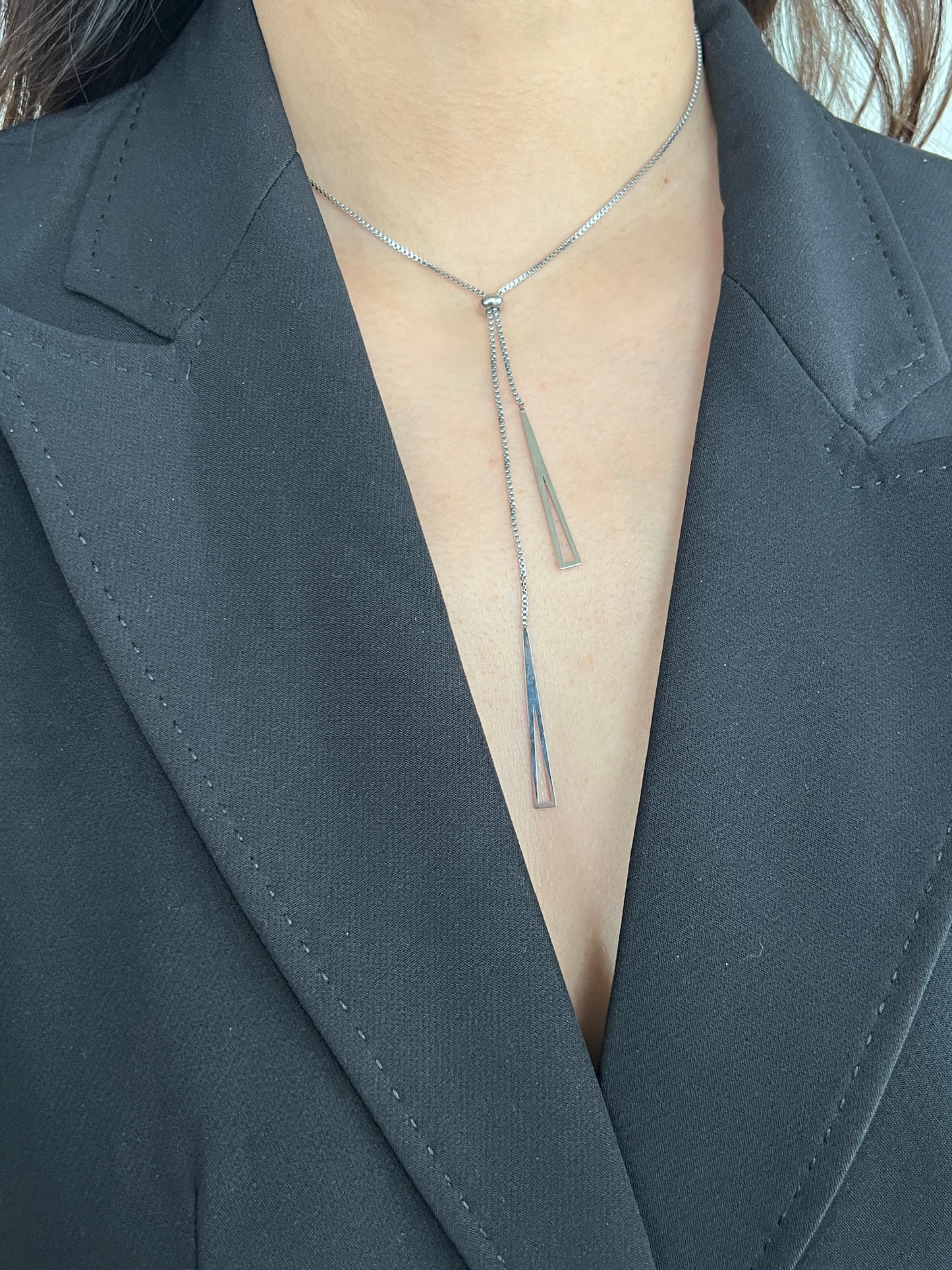 Triangle pendant necklace